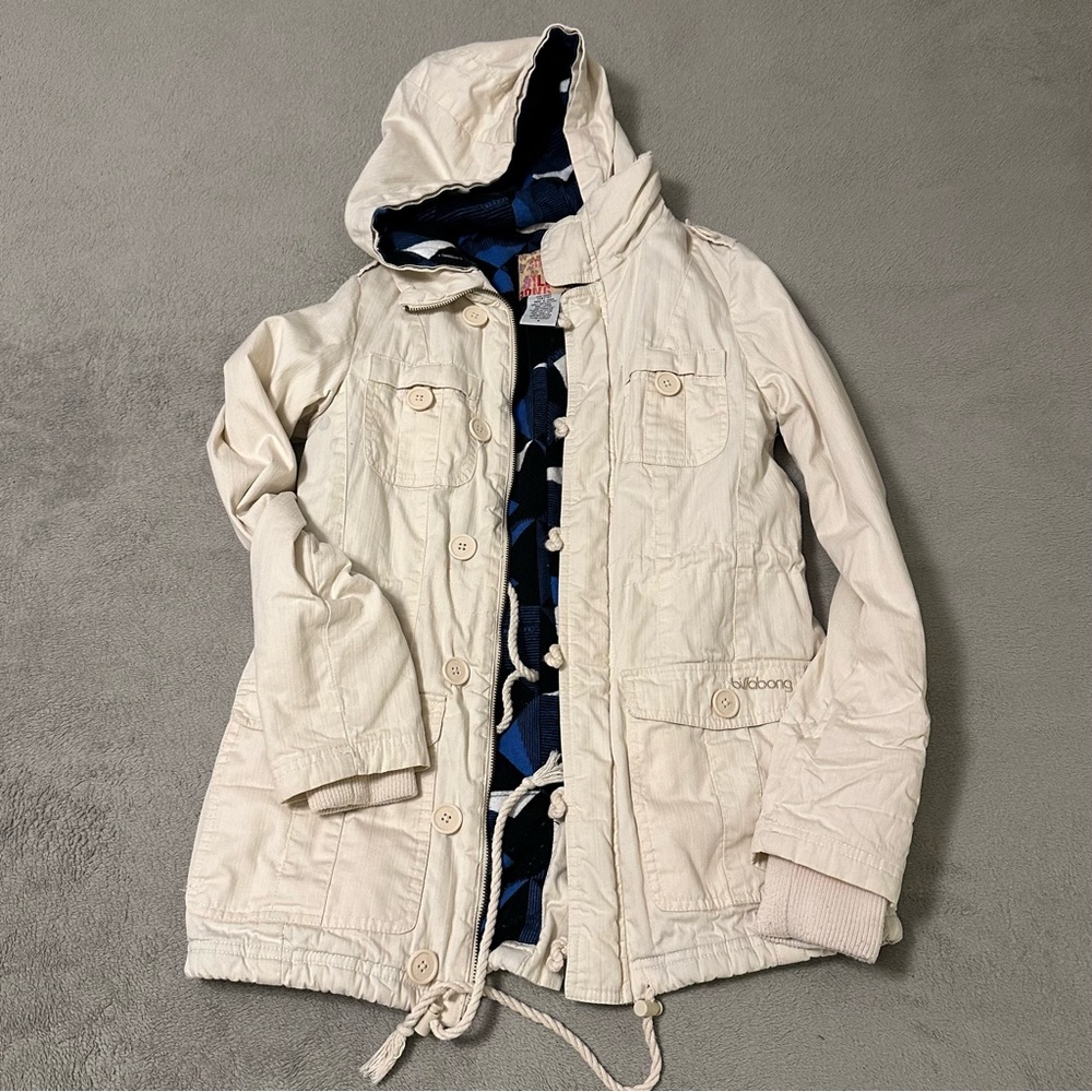 Billabong Coat, Size Small